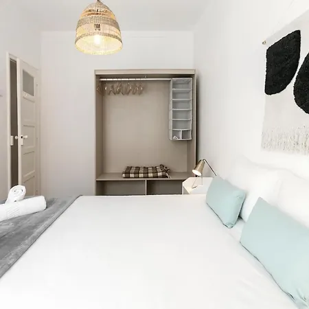 Patio House * Peniche